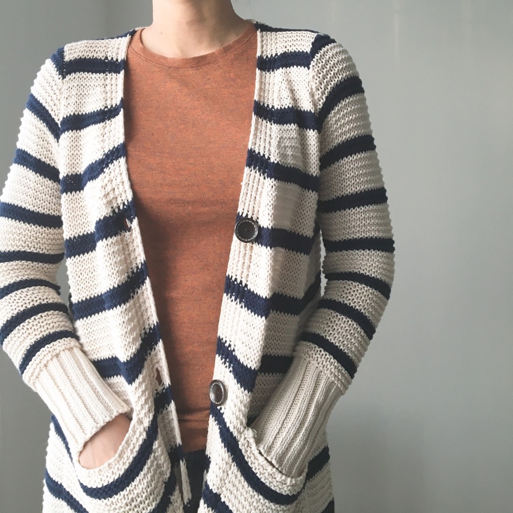 The Hamptons style long knitted cardigan || - Picture 1 of 5